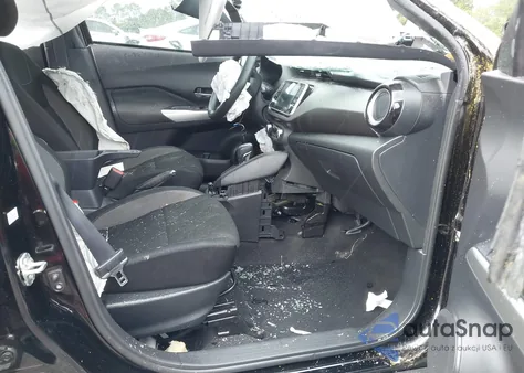 2020 Nissan Kicks Sv Xtronic Cvt z USA, uszkodzony, nr VIN 3N1CP5CV6LL555803